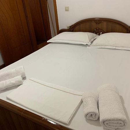 Nomad House-Entire House At Your Disposal,4 Guests Berat Esterno foto